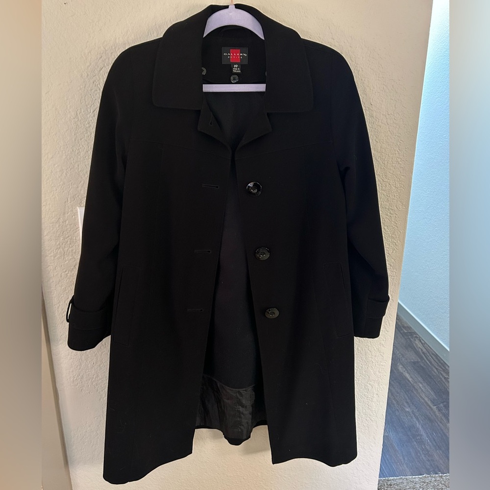 Vintage Gallery petite black coat